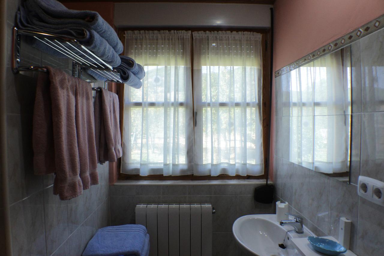 Apartamentos La Picota Cofinal ภายนอก รูปภาพ
