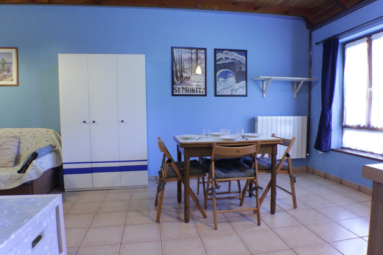 Apartamentos La Picota Cofinal ภายนอก รูปภาพ